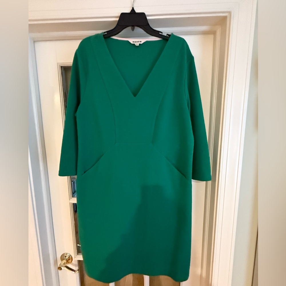 Boden Teal Long Sleeve V-Neck Dress